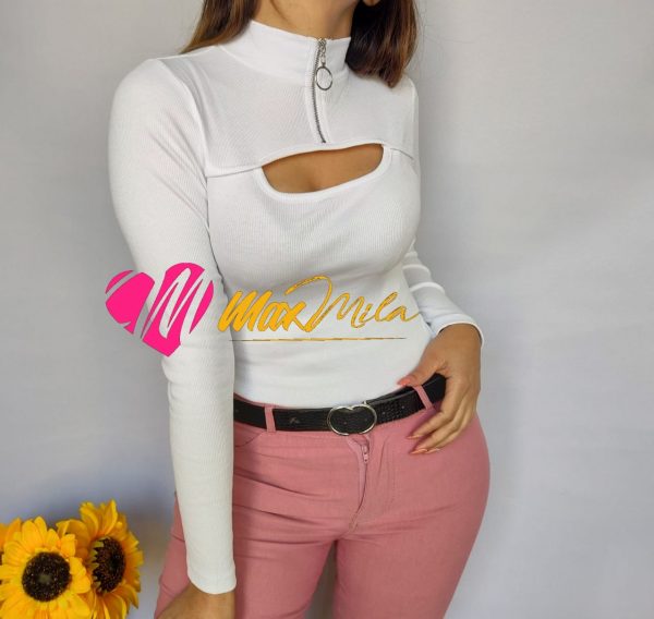 Body Cut Out - Imagen 3