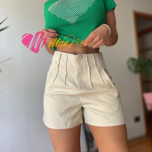 short mujer